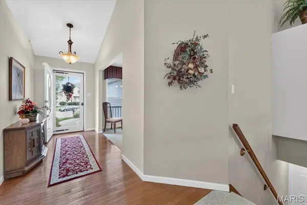14904 Jockey Club DR, Chesterfield, MO 63017