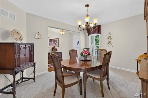 14904 Jockey Club DR, Chesterfield, MO 63017