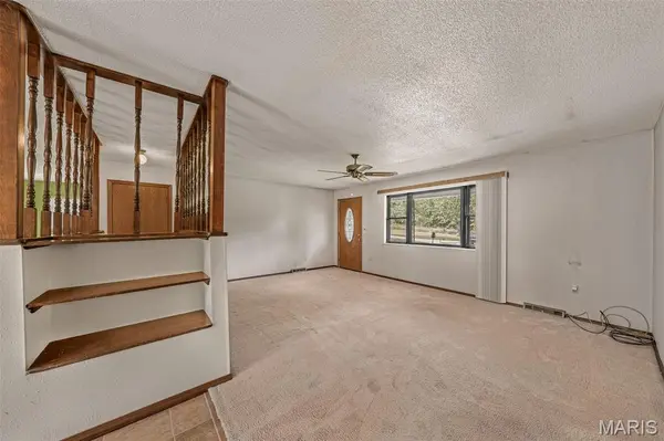 1190 Cross Road Church RD, Bland, MO 65014