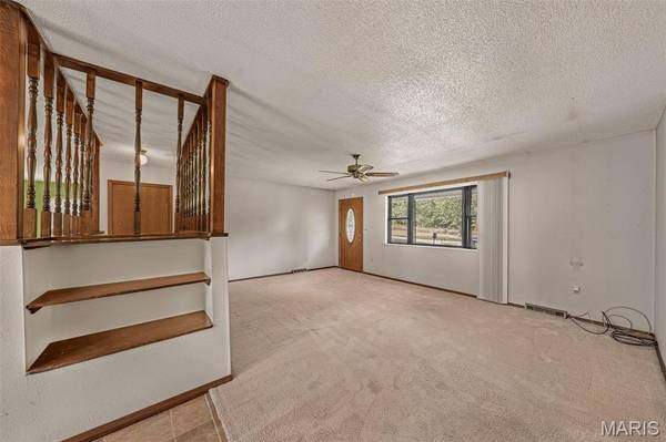 1190 Cross Road Church RD, Bland, MO 65014