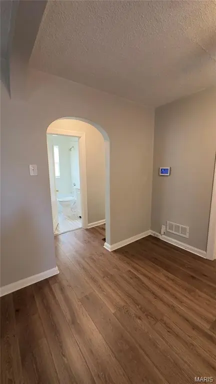 835 Elias AVE, St Louis, MO 63147