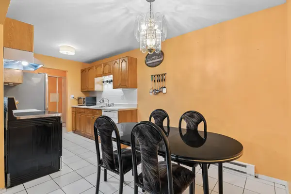 850 E Old Willow RD #211, Prospect Heights, IL 60070