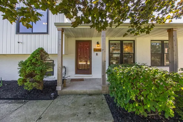 12801 S Elizabeth DR, Plainfield, IL 60585