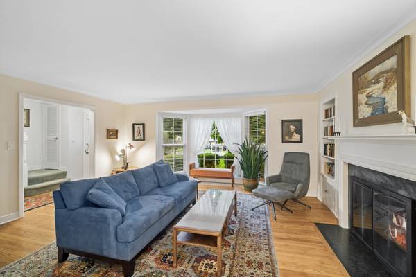 739 Marion AVE, Highland Park, IL 60035