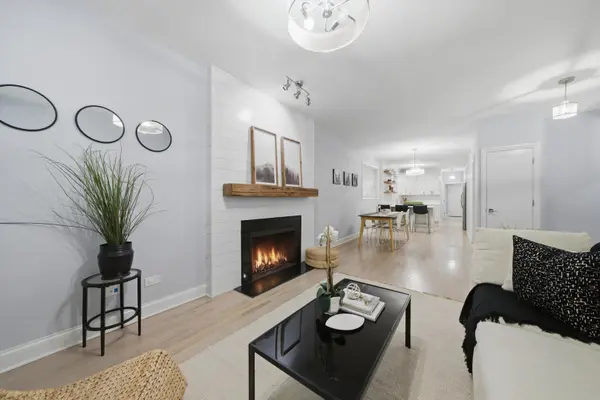 1457 W Fry ST #1, Chicago, IL 60642