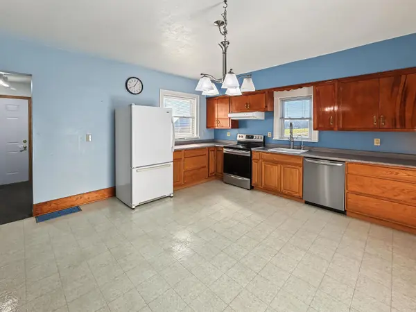 319 Four Corners RD, Waukon, IA 52172