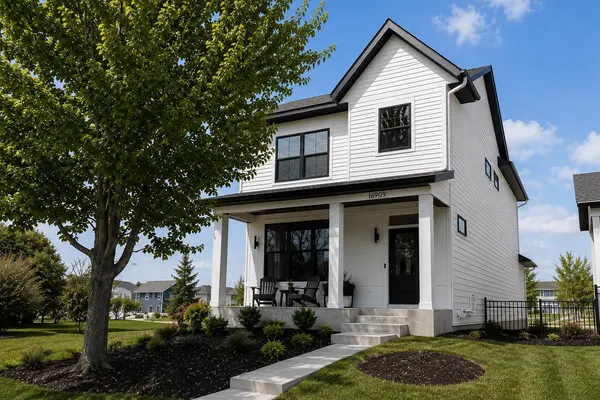 16909 Draft Horse BLVD, Lakeville, MN 55044