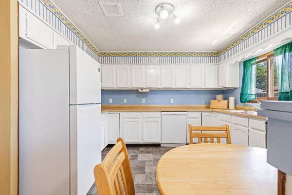 213 2nd ST E, Jasper, MN 56144