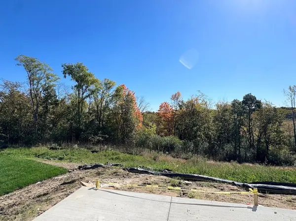 741 Vista CT, Hanover, MN 55341