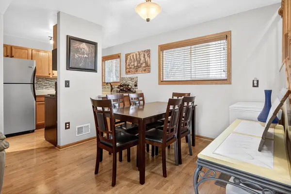 3271 Dodd LN, Eagan, MN 55121