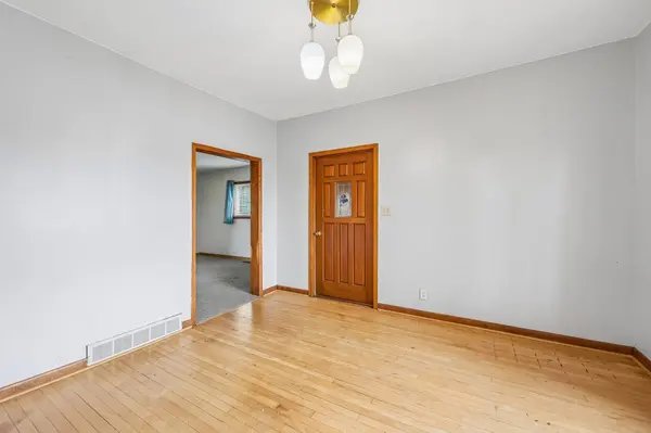 1560 Western AVE, Cumberland, WI 54829