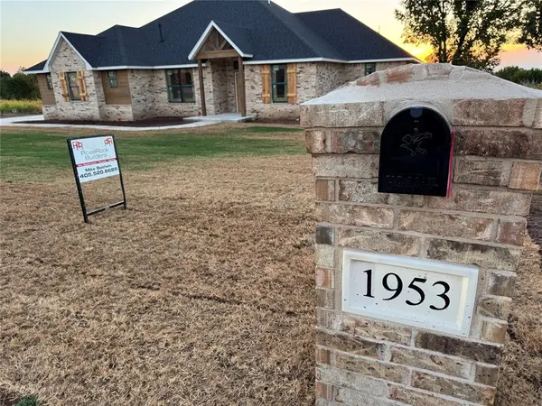 1953 Cattle DR, Guthrie, OK 73044