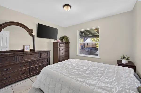 3805 Estrella dr, Pasco, WA 99301