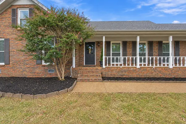738 Regal Dr, Murfreesboro, TN 37129