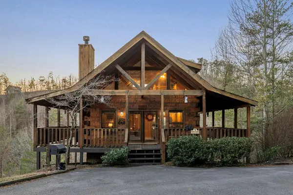 3202 Barry View Way, Sevierville, TN 37862