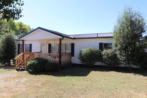 1285 Carey Rd, Hartsville, TN 37074