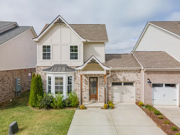128 Bellagio Villas Dr, Spring Hill, TN 37174