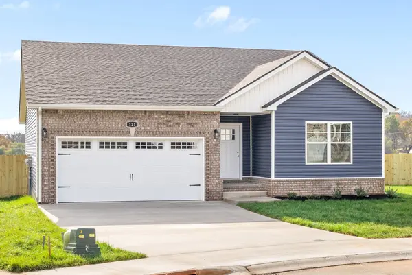121 Ralph Ct, Clarksville, TN 37040