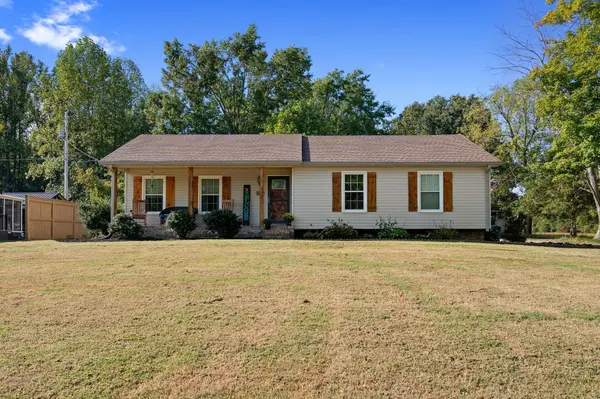 1140 Parkers Chapel Rd, Portland, TN 37148
