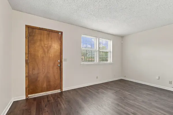 3147 Lakeland Dr, Nashville, TN 37214