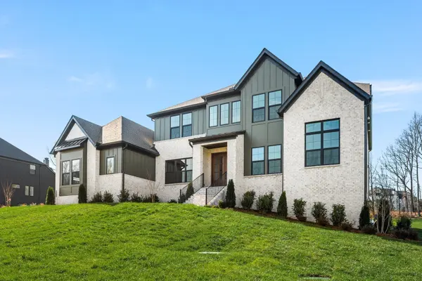 6104 St Charles, Arrington, TN 37014