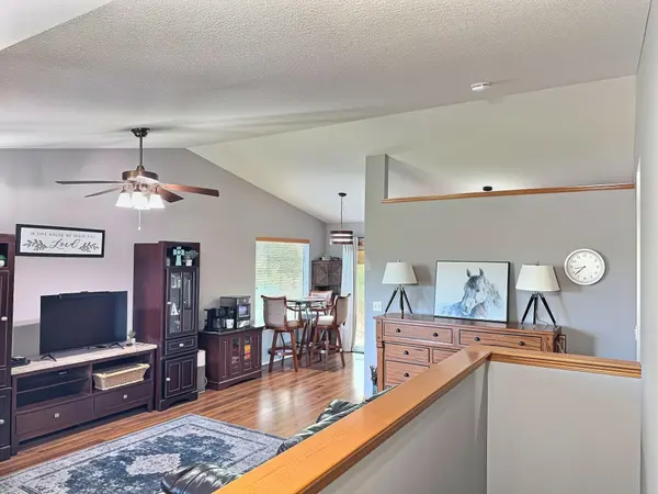 100 Sheffield St., Newton, KS 67114
