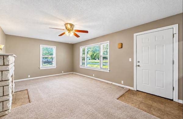 4204 S Bartlow Dr, Wichita, KS 67217-4650