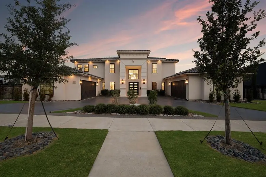 1121 Excalibur Boulevard, Lewisville, TX 75056
