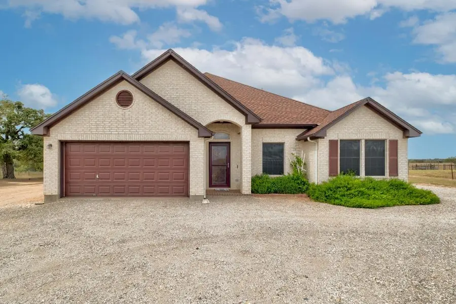 8510 Old Colony Line RD, Dale, TX 78616