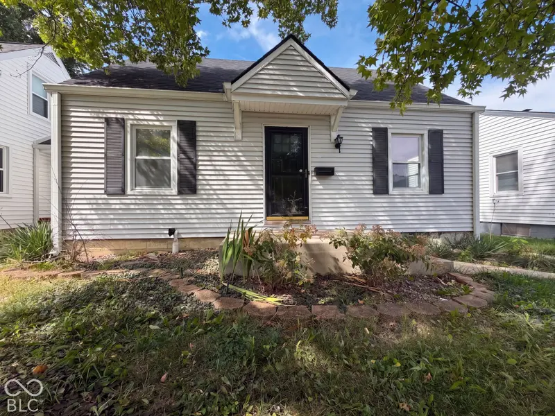 122 S 6th AVE, Beech Grove, IN 46107