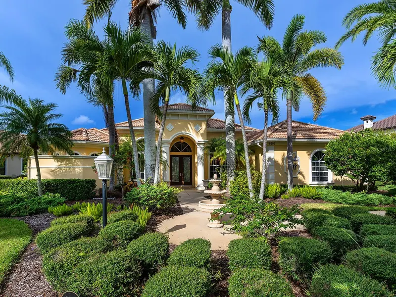 6906 BELMONT CT, Lakewood Ranch, FL 34202