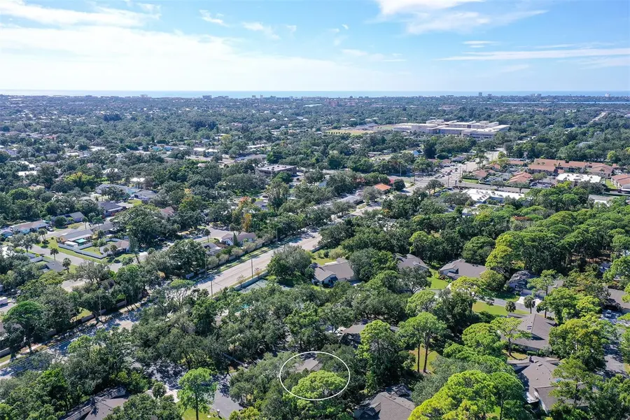 4799 OAK FOREST DR W #43, Sarasota, FL 34231