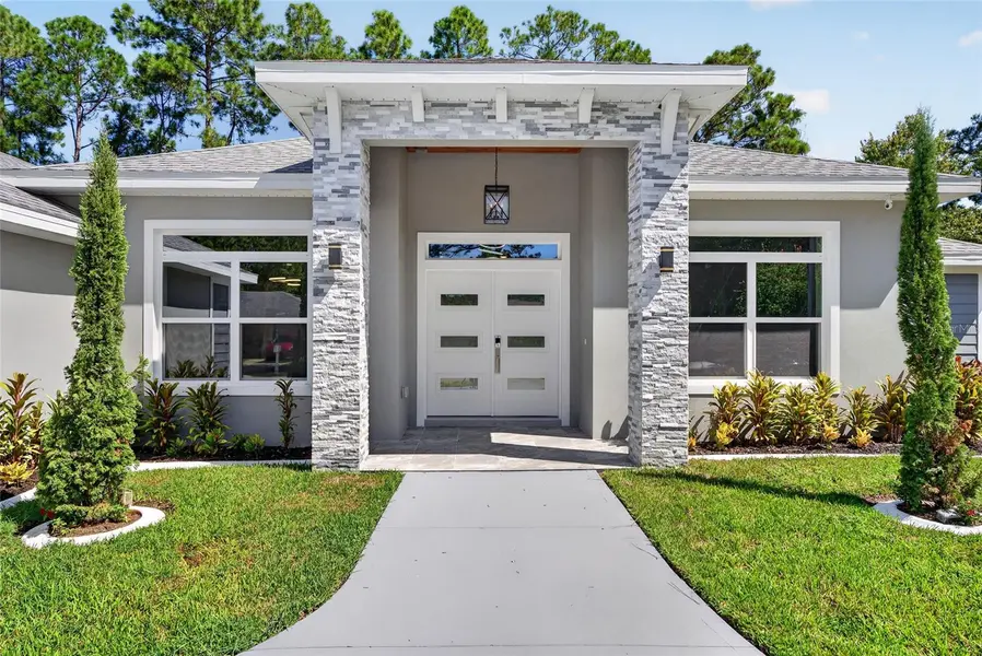 16 BUNKER HILL DR, Palm Coast, FL 32137