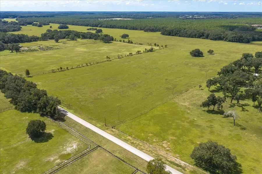 SE 215TH AVE, Morriston, FL 32668