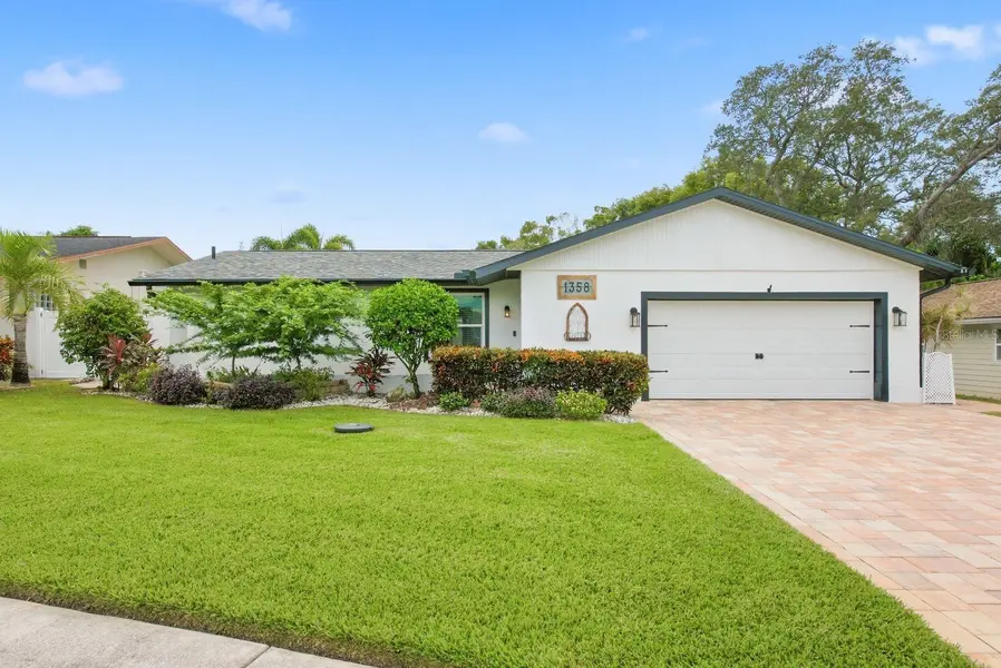 1358 WEXFORD DR S, Palm Harbor, FL 34683