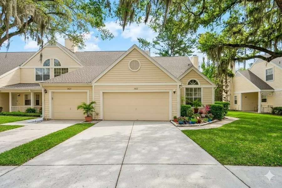 3612 PINE KNOT DR, Valrico, FL 33596