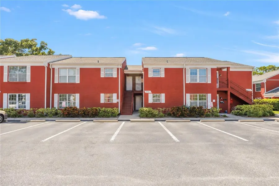 8218 11TH ST N #D, St Petersburg, FL 33702