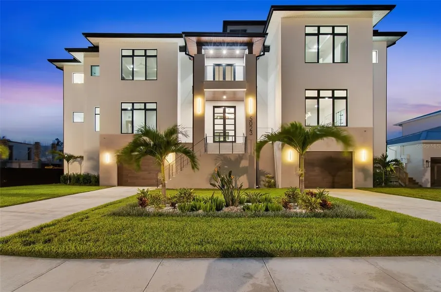 5023 W LEONA ST, Tampa, FL 33629