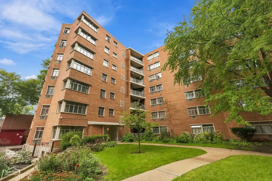 1862 Sherman AVE #3SE, Evanston, IL 60201