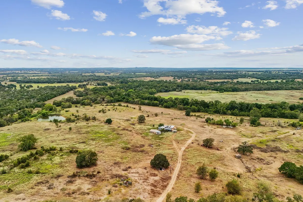 1090 Private Road 7046, Elgin, TX 78621