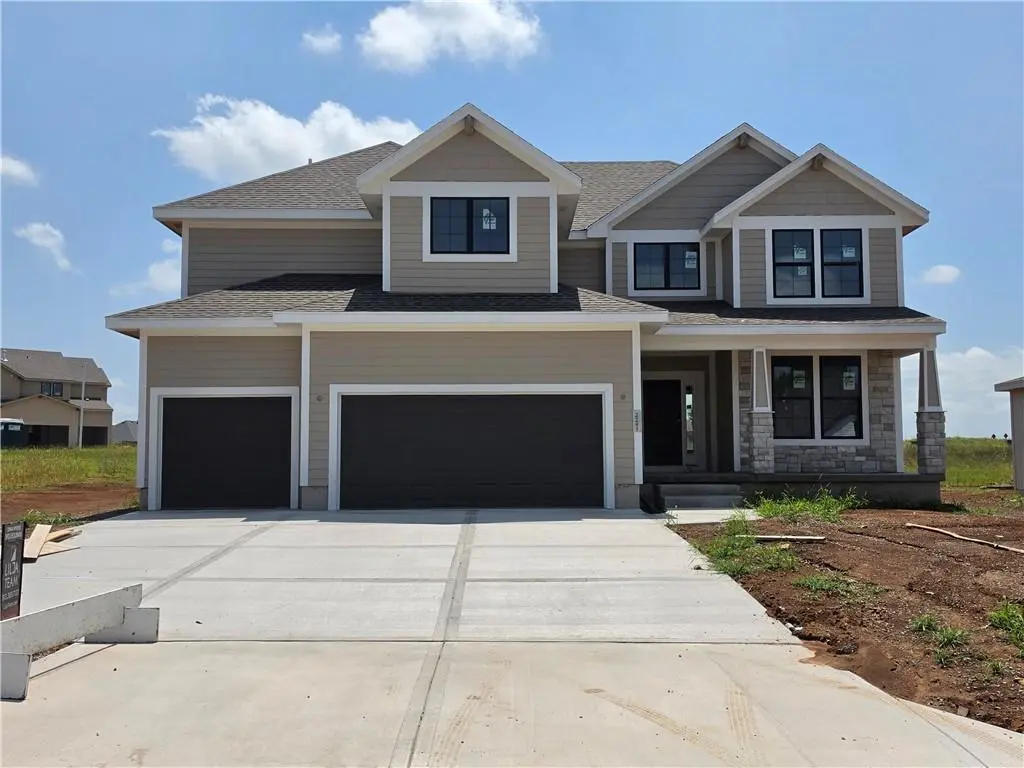 2283 Wabash ST, Olathe, KS 66061
