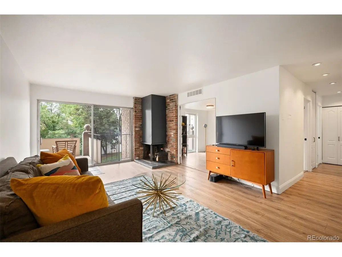 700 N Washington #305, Denver, CO 80203