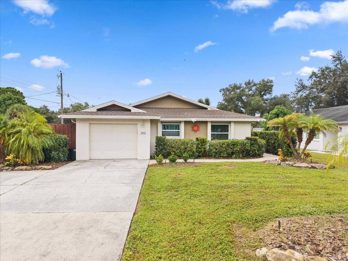 3452 BAY ST, Sarasota, FL 34237