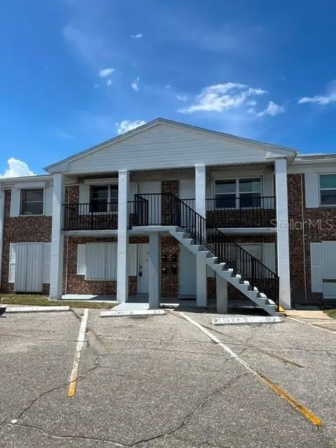190 E OLMSTEAD DR #F32, Titusville, FL 32780