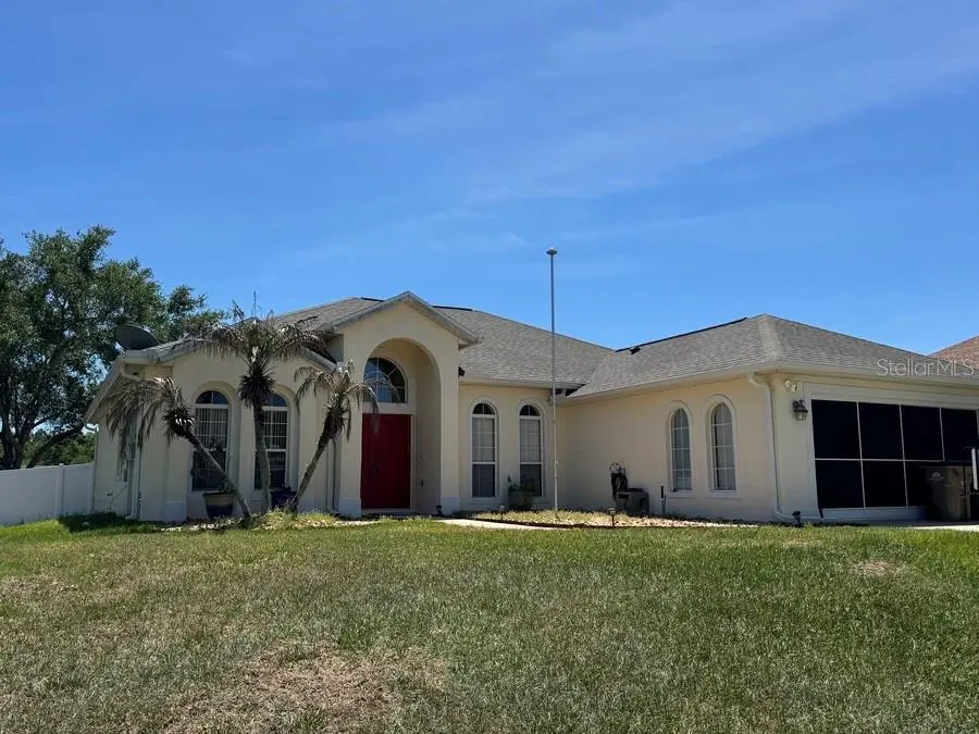 13500 BISCAYNE DR, Grand Island, FL 32735