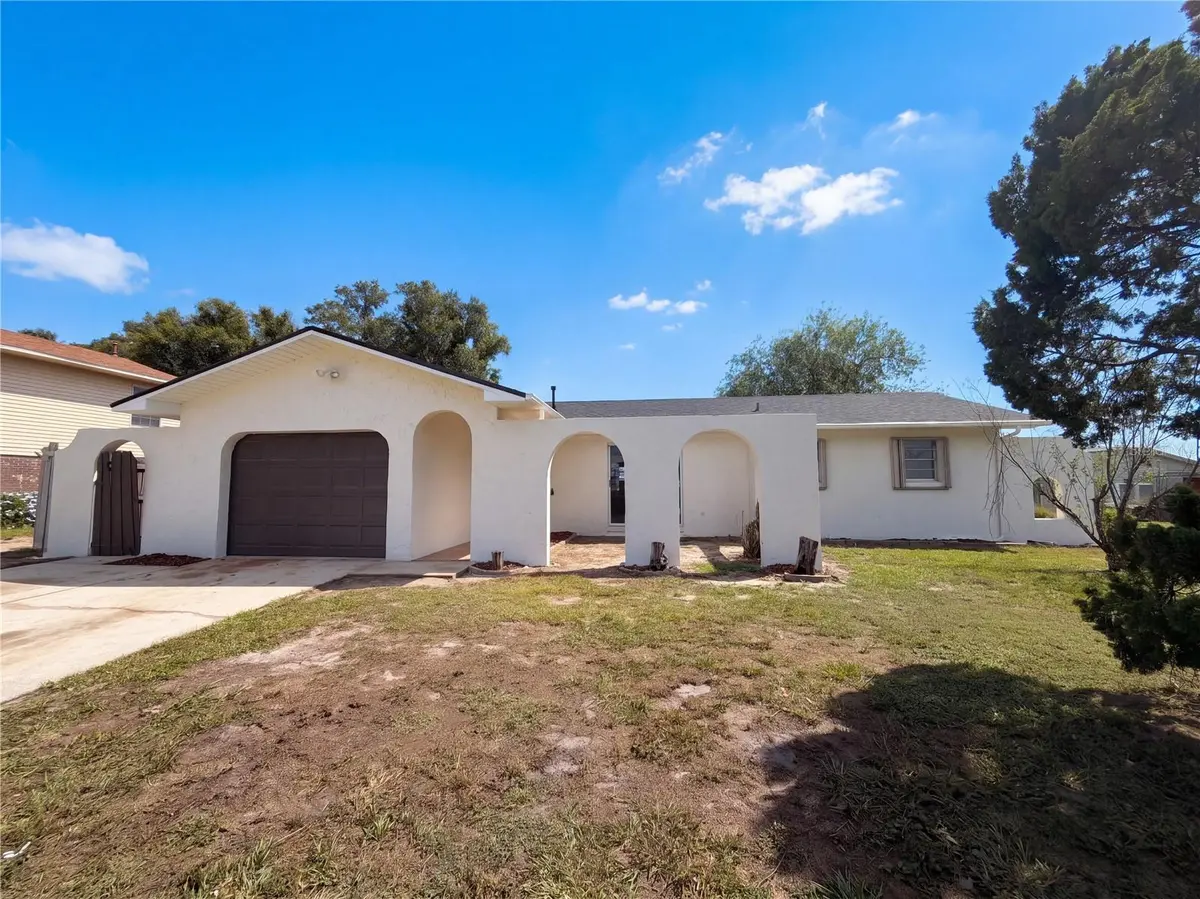 1170 N 11TH ST, Eagle Lake, FL 33839