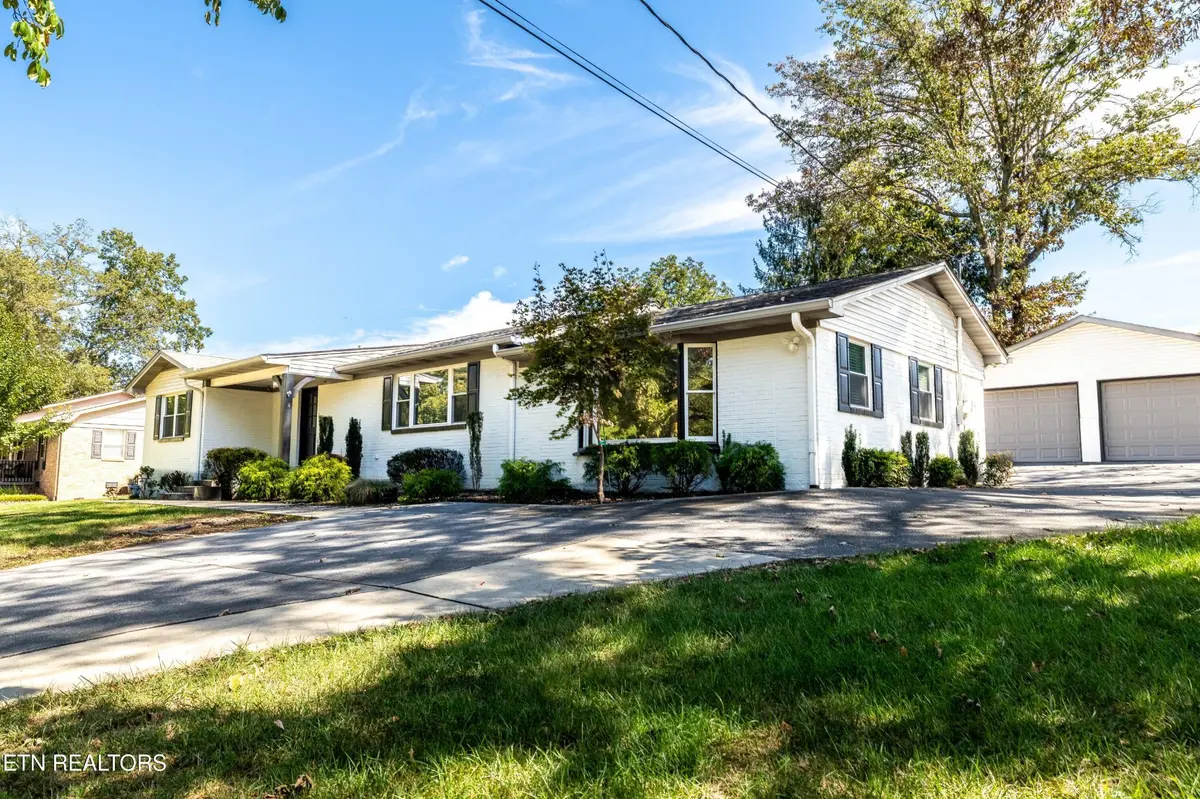 2954 Marvin Circle, Maryville, TN 37803