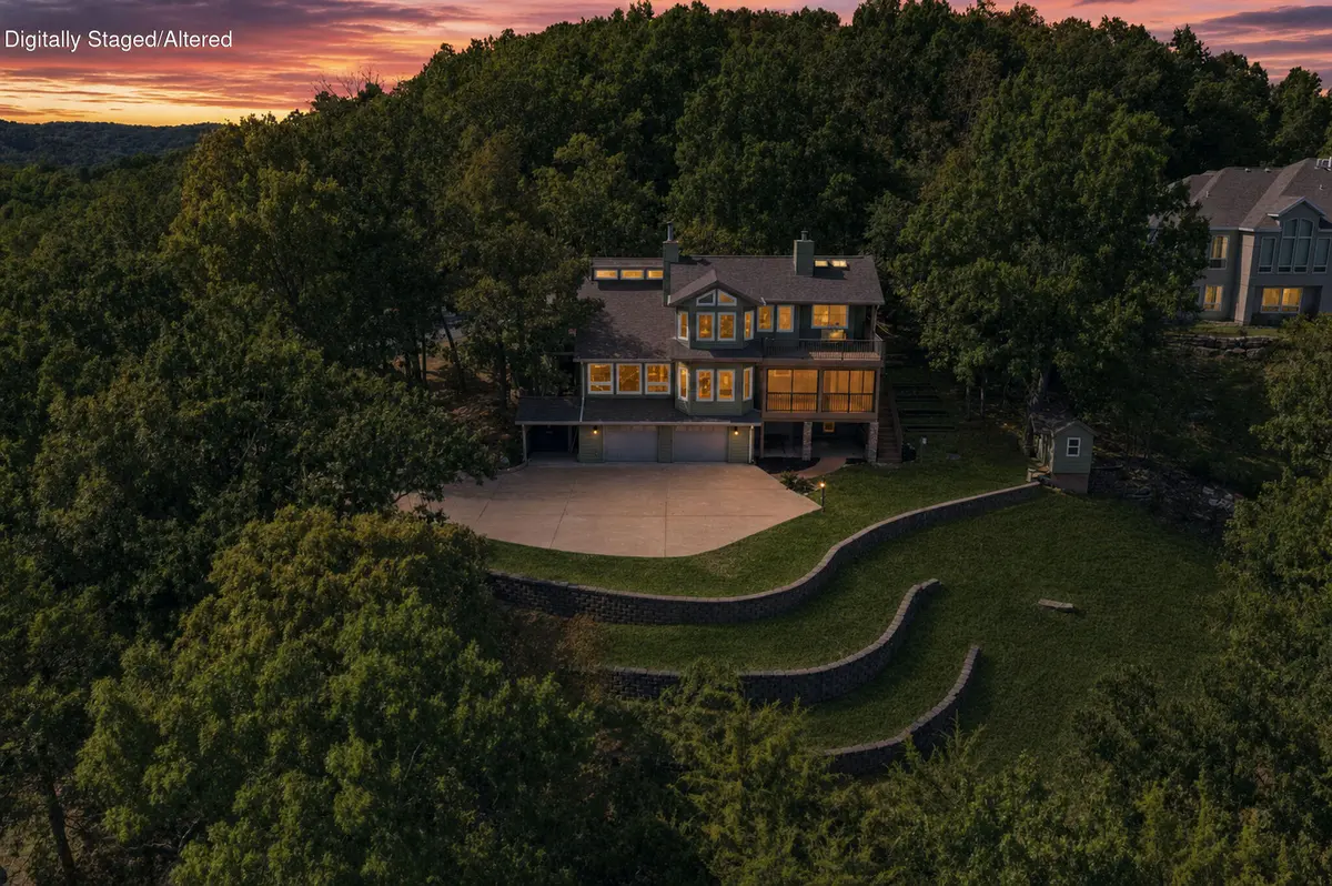 437 Waterfield Drive, Branson West, MO 65737