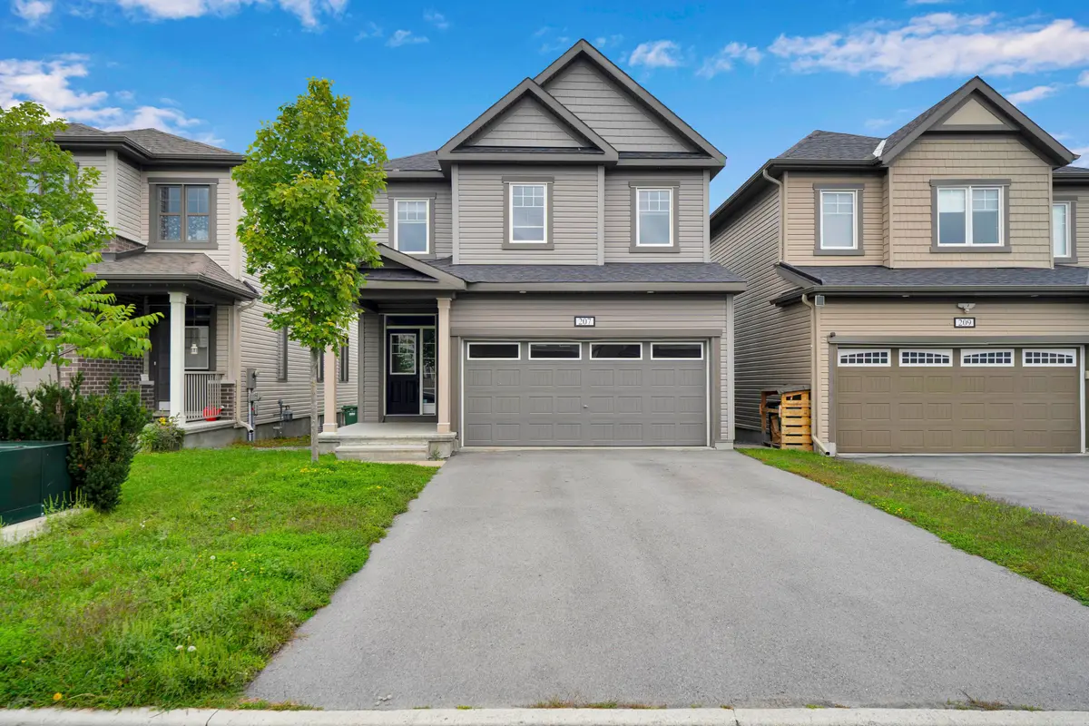 207 QUARTER HORSE ST, Stittsville - Munster - Richmond, ON K2S 0X8