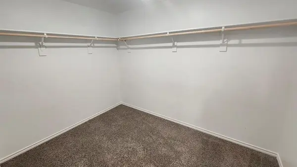 1202 Breezy Oak Drive, Nevada, TX 75173